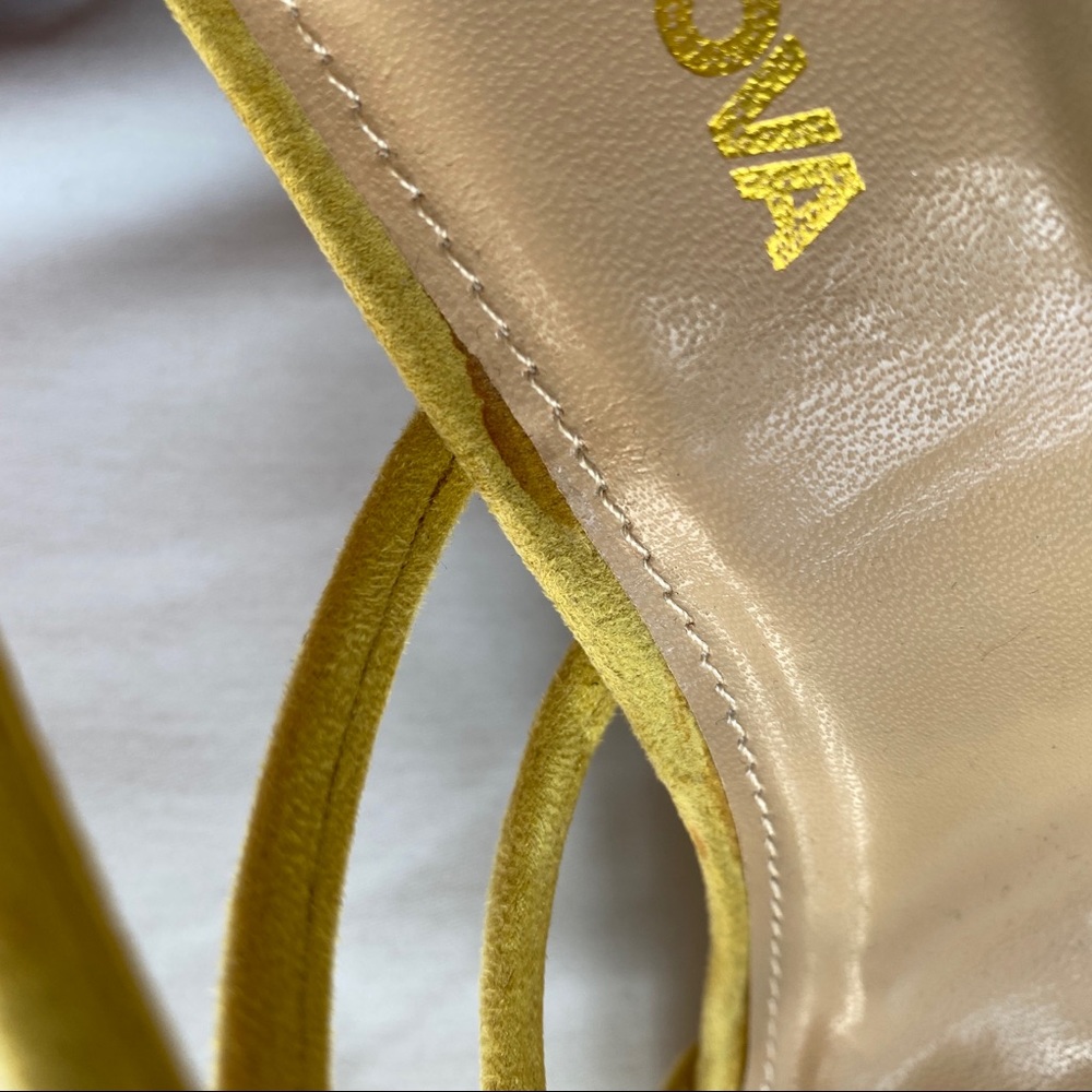 Fashion Nova yellow straps heels suede size 10 - Picture 8 of 10